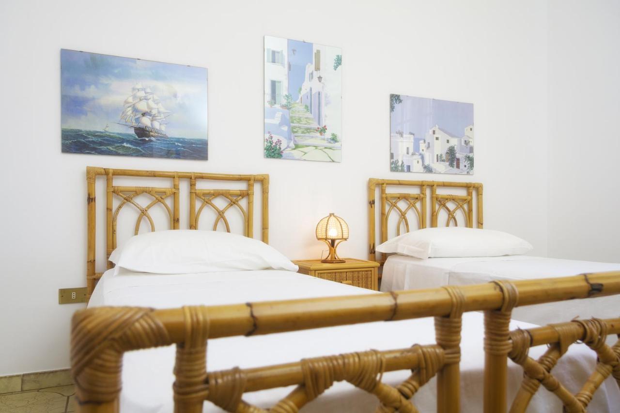 Villetta Lungomare Gallipoli - Family House مارينا دي مانكافيسا المظهر الخارجي الصورة